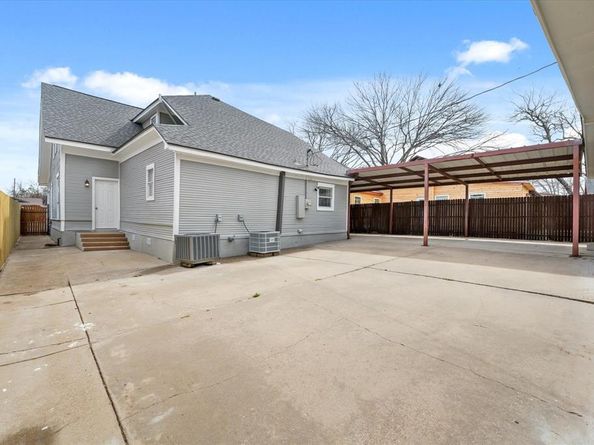 1716  5th Avenue , Fort Worth Texas 76110