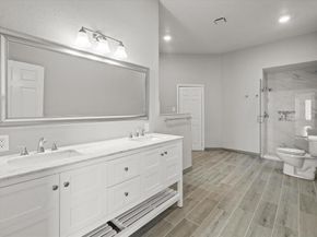 1716  5th Avenue , Fort Worth Texas 76110
