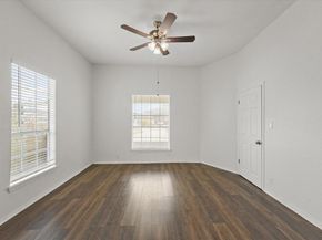 1716  5th Avenue , Fort Worth Texas 76110