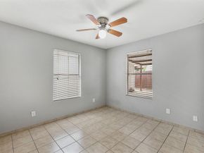 1716  5th Avenue , Fort Worth Texas 76110