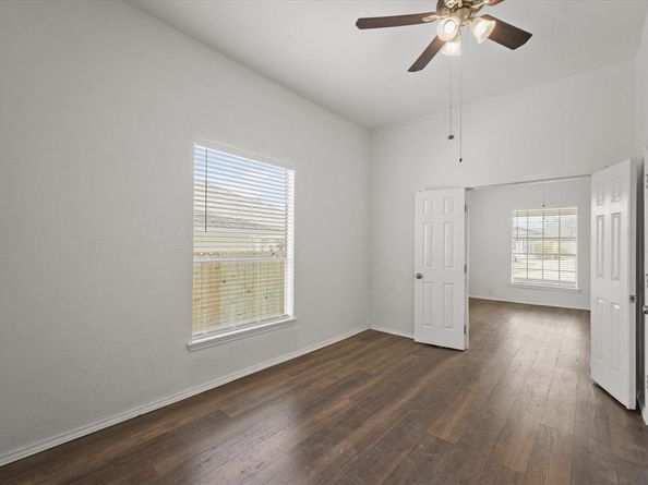 1716  5th Avenue , Fort Worth Texas 76110