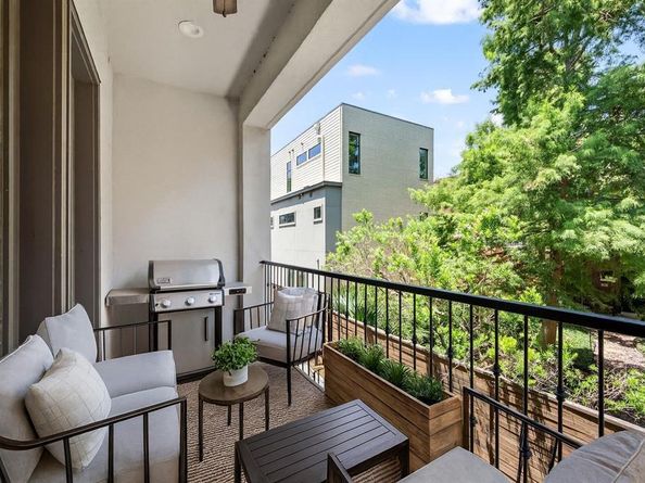 4211  Rawlins Street  733, Dallas Texas 75219