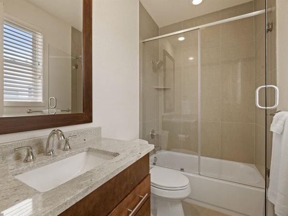 4211  Rawlins Street  733, Dallas Texas 75219