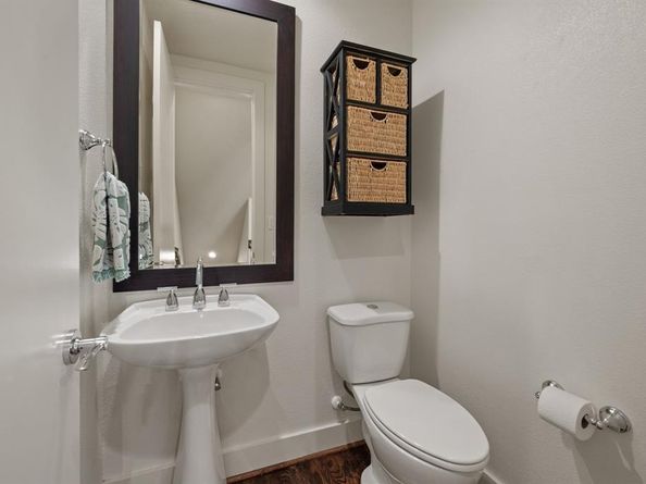 4211  Rawlins Street  733, Dallas Texas 75219