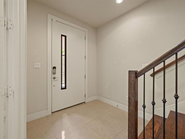 4211  Rawlins Street  733, Dallas Texas 75219