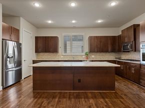 4211  Rawlins Street  733, Dallas Texas 75219