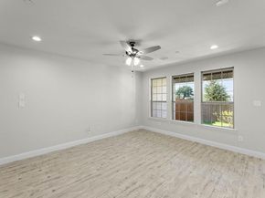 670  Sandiford  , Mansfield Texas 76063