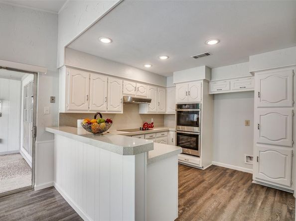 1201  Windsong Trail , Richardson Texas 75081