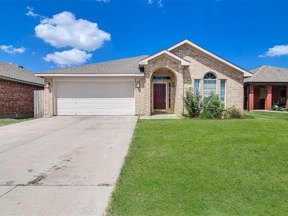 10421  Aransas Drive , Fort Worth Texas 76131
