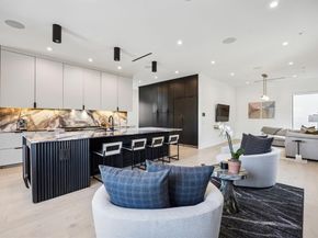 3229  Lee Street , Dallas Texas 75205