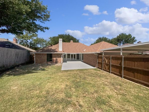 3614  Queenswood Lane , Garland Texas 75040