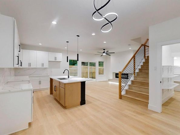 4519  Wahoo Street , Dallas Texas 75210