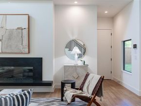 7115  Casa Loma Avenue , Dallas Texas 75214