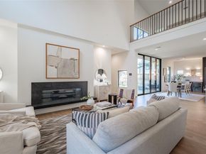 7115  Casa Loma Avenue , Dallas Texas 75214