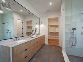 7115  Casa Loma Avenue , Dallas Texas 75214