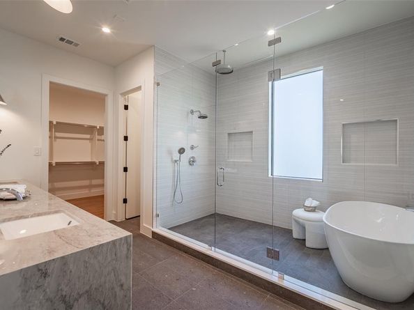 7115  Casa Loma Avenue , Dallas Texas 75214