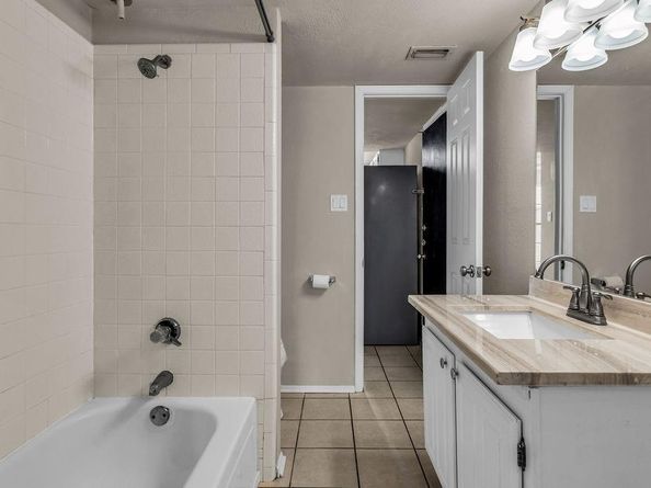 3152  Harbinger Lane , Dallas Texas 75287