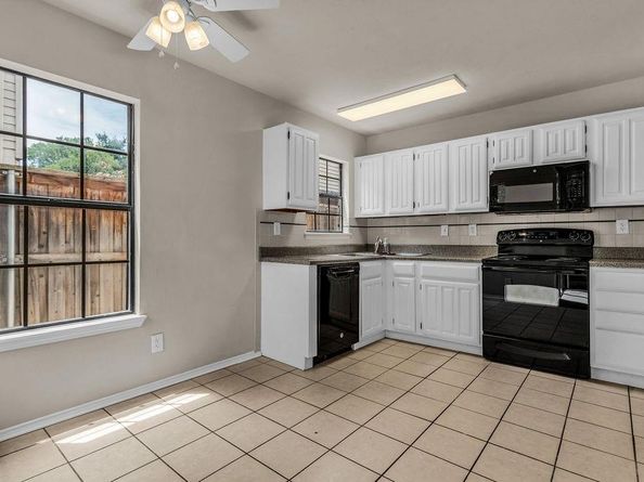 3152  Harbinger Lane , Dallas Texas 75287