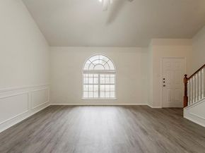 2720  Brea Canyon Road , Fort Worth Texas 76108