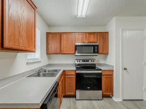 2720  Brea Canyon Road , Fort Worth Texas 76108