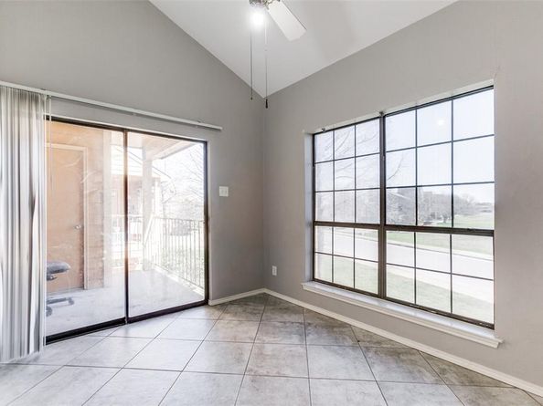 5801  Marvin Loving Drive  312, Garland Texas 75043