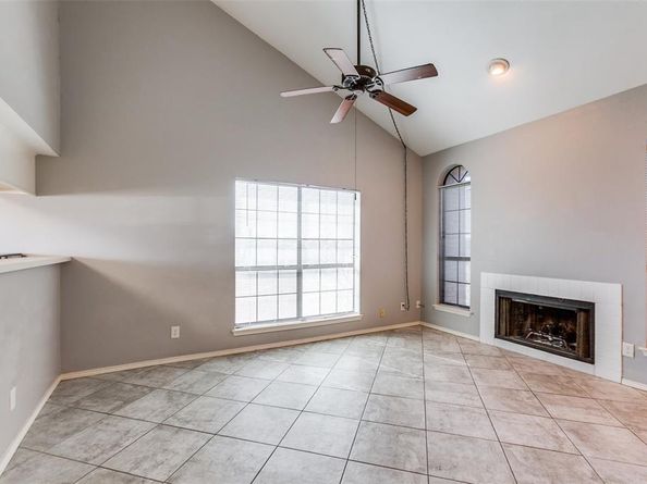 5801  Marvin Loving Drive  312, Garland Texas 75043