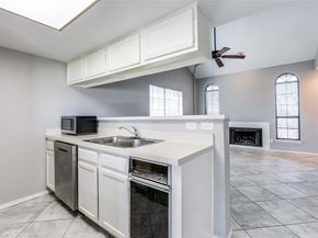 5801  Marvin Loving Drive  312, Garland Texas 75043