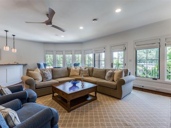 7130  Brookcove Lane , Dallas Texas 75214