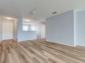 1338  Hardned Lane , Dallas Texas 75217