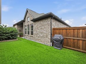 4729  Kings Garden Parkway , Arlington Texas 76005
