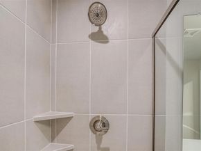 6820  Neals Way , Arlington Texas 76001