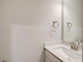 6820  Neals Way , Arlington Texas 76001