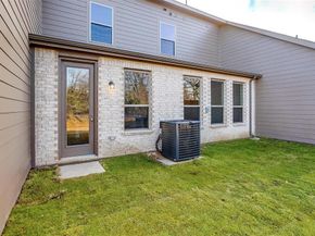 6820  Neals Way , Arlington Texas 76001