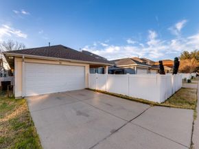 1636  Spanish Moss Way , Savannah Texas 76227