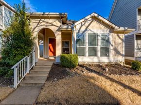 1636  Spanish Moss Way , Savannah Texas 76227