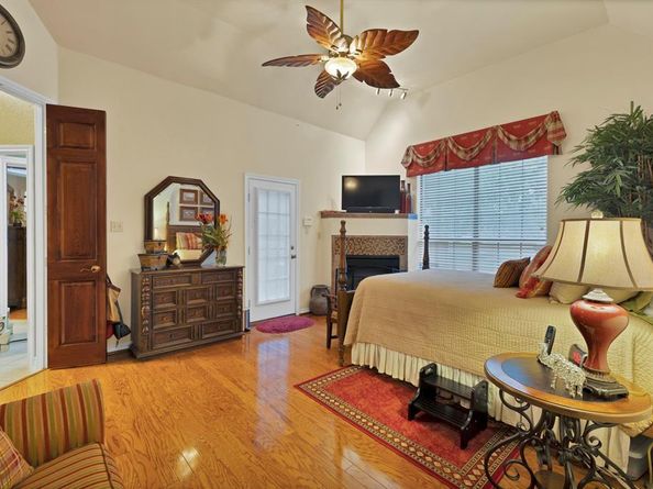 123  Native Circle , Lancaster Texas 75146