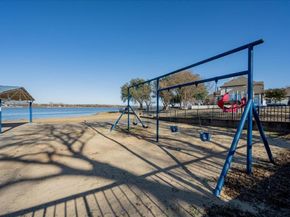 1409  Spinnaker Lane , Azle Texas 76020