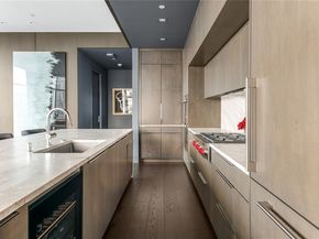 1918  Olive Street  3403, Dallas Texas 75201