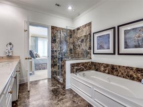 4240  Prescott Avenue  4D, Dallas Texas 75219