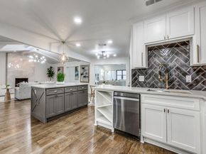 6826  Town Bluff Drive , Dallas Texas 75248