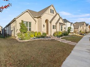 1805  Clouded Wren Drive , Arlington Texas 76005