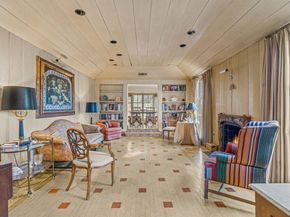 2410  Halloran Street , Fort Worth Texas 76107