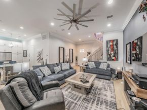 7333  Valley View Lane  902, Dallas Texas 75240