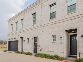 7333  Valley View Lane  902, Dallas Texas 75240