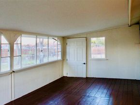 1511  Laurel Lane , Plano Texas 75074