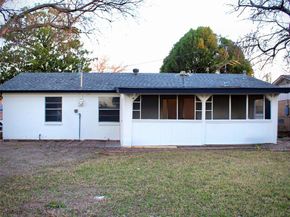 1511  Laurel Lane , Plano Texas 75074