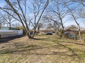 10325  Maylee Boulevard , Dallas Texas 75228