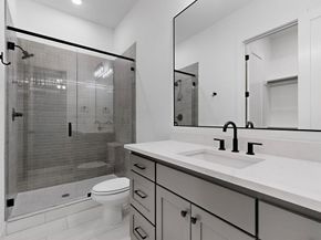 1770  Coopers Hawk Drive , Arlington Texas 76005