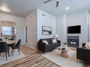 1818 N Fitzhugh Avenue  6, Dallas Texas 75204