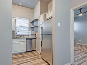 1818 N Fitzhugh Avenue  6, Dallas Texas 75204